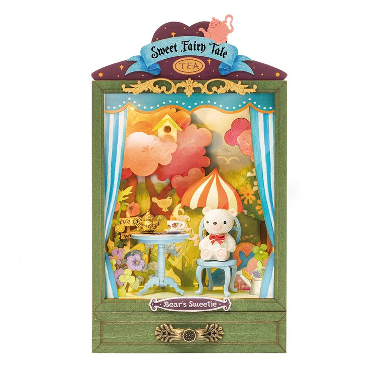 Rolife Bear's Sweetie DIY Dollhouse Box Theater