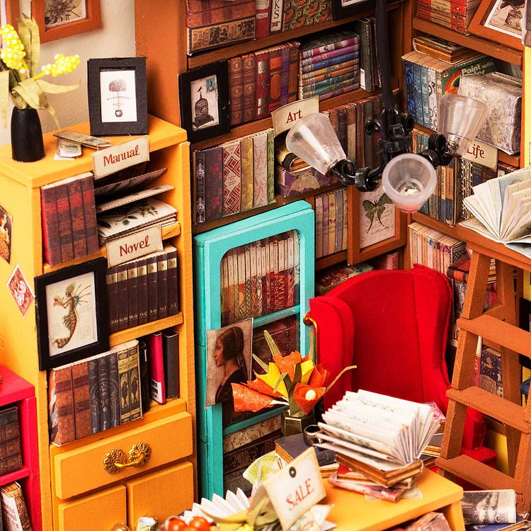 Rolife Sam's Study Room