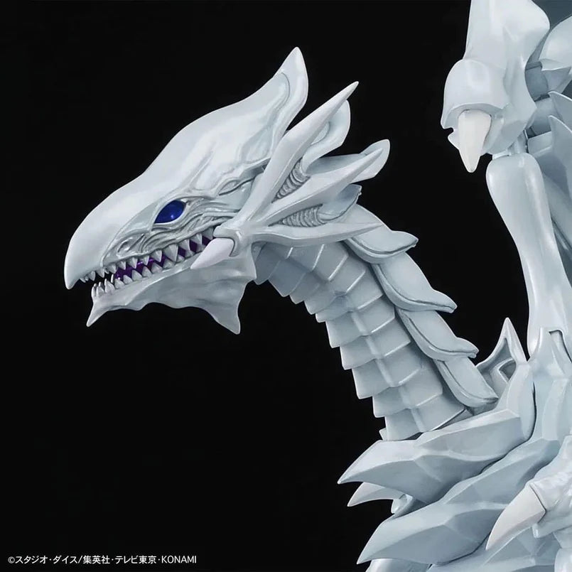 BANDAI Figure-rise Standard Amplified Blue-Eyes White Dragon.